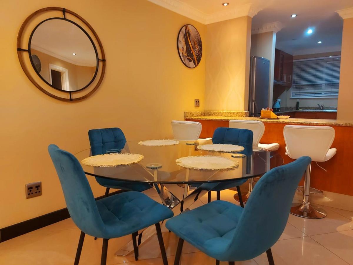 Ocean Sunrise At The Sails - Durban Point Waterfront Apartment Екстериор снимка