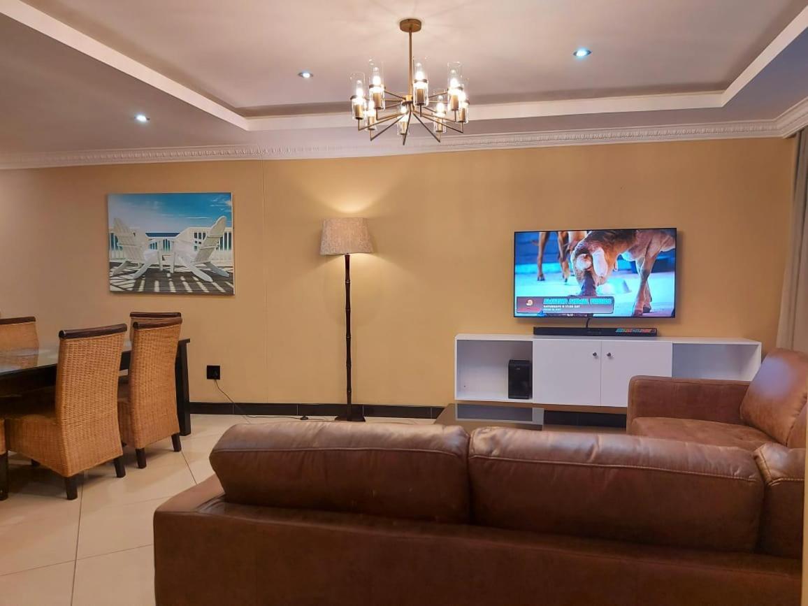 Ocean Sunrise At The Sails - Durban Point Waterfront Apartment Екстериор снимка