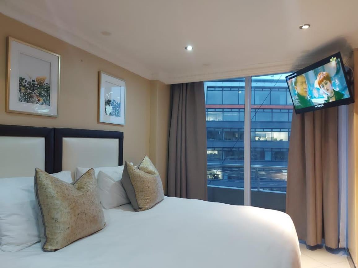 Ocean Sunrise At The Sails - Durban Point Waterfront Apartment Екстериор снимка